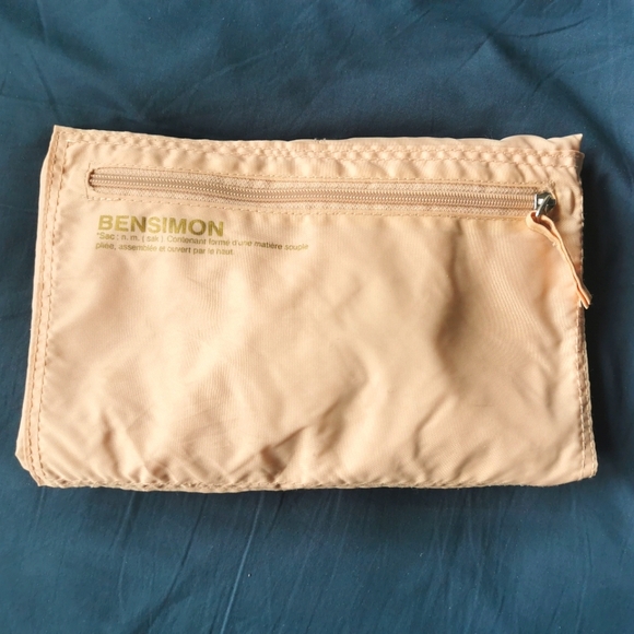 Lightweight foldable shoulder bag - Picture 3 of 9